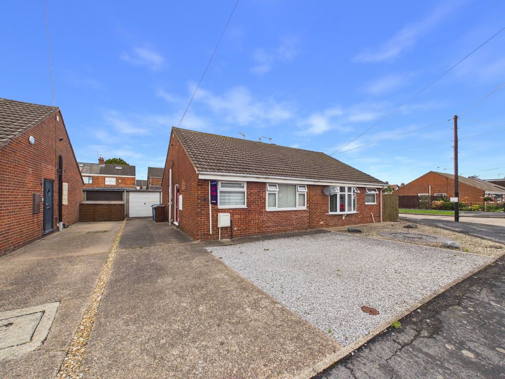 Property photo 1 of 12 5019690