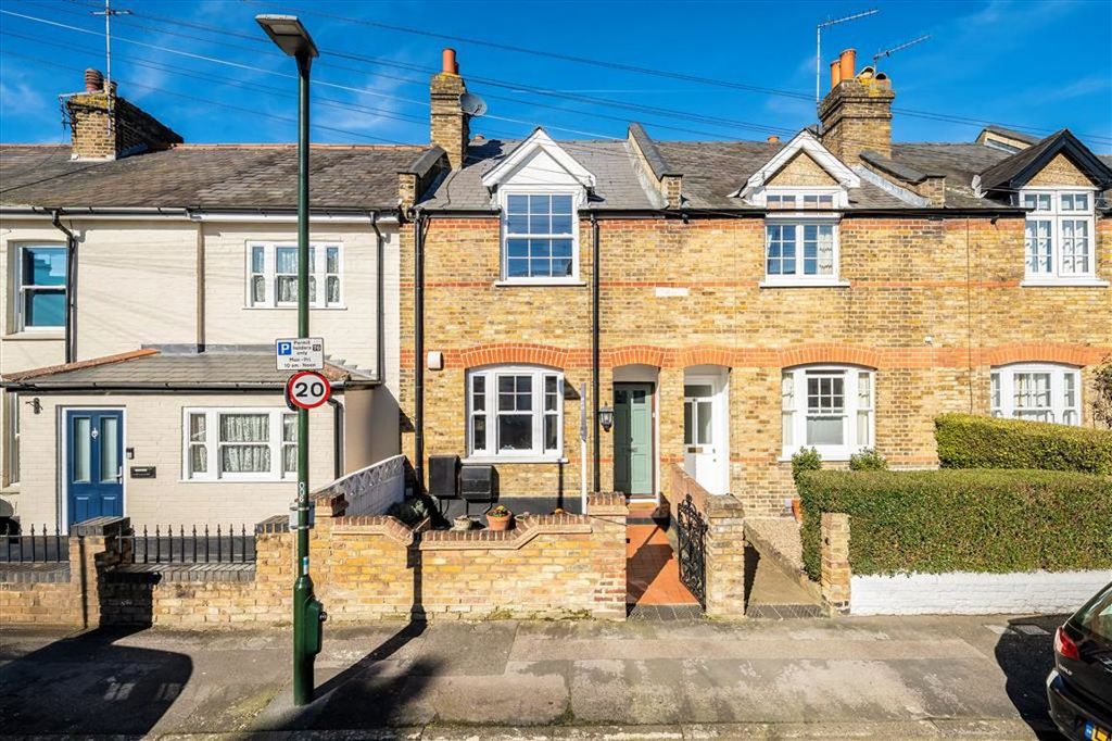 Property photo 1 of 10