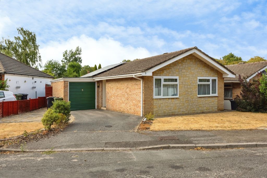 Property photo 1 of 12 Pbox-Img.Jpg