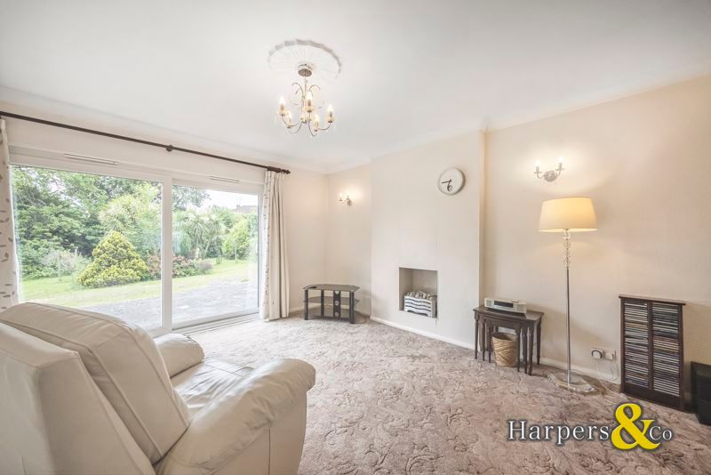 Property photo 2 of 21 Photo 12