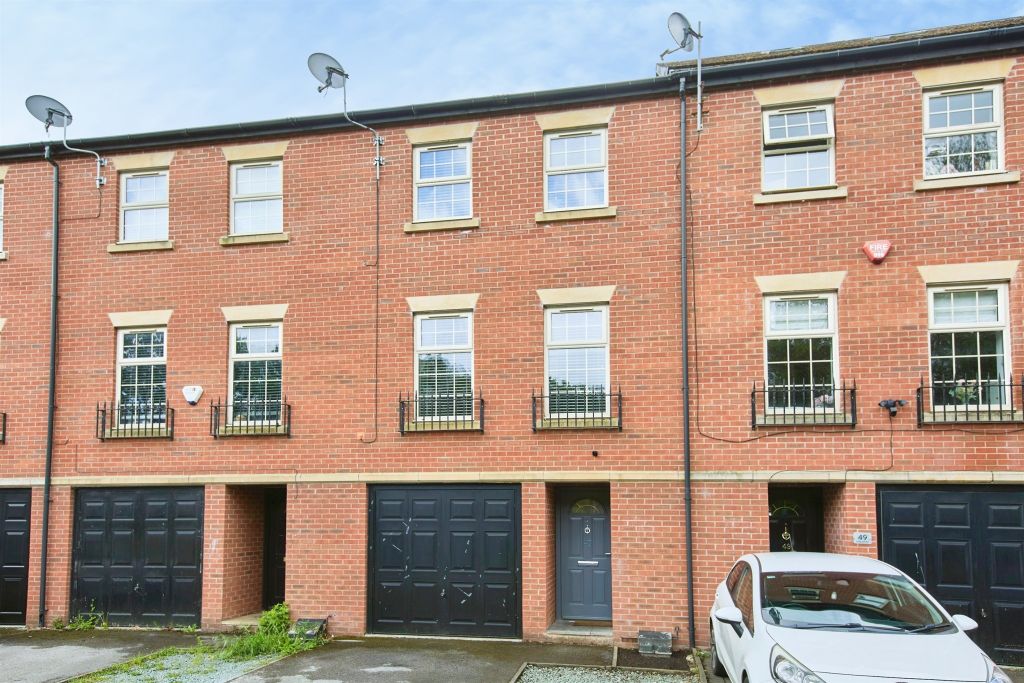 Property photo 1 of 20