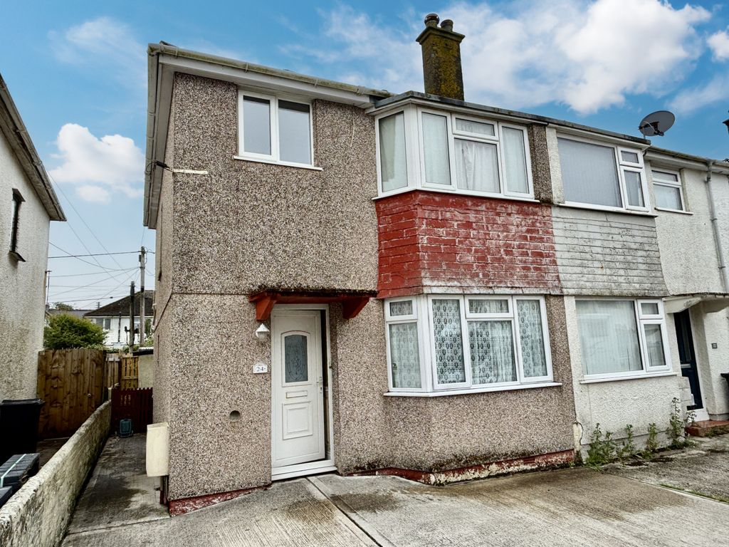 Property photo 1 of 7 3 Bedroom Semi-Detached House For Sale