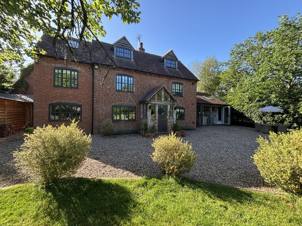 Property photo 1 of 53