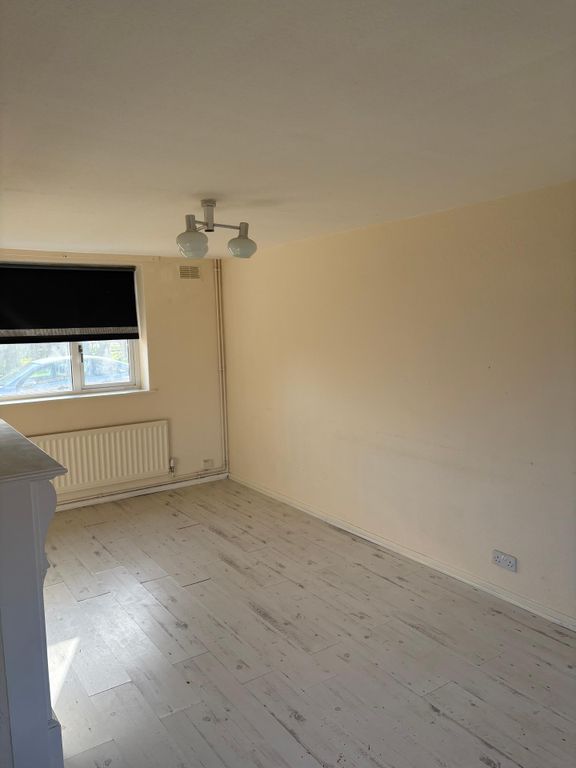 Property photo 2 of 13 Photo 1