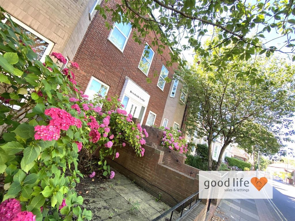 Property photo 2 of 23 Xpz3Rqi6Rd7x4Mfgvdivyisjd5K3Brooksidelodge.Jpg