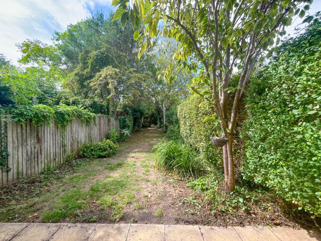 Property photo 3 of 14 Img_1232.Jpg