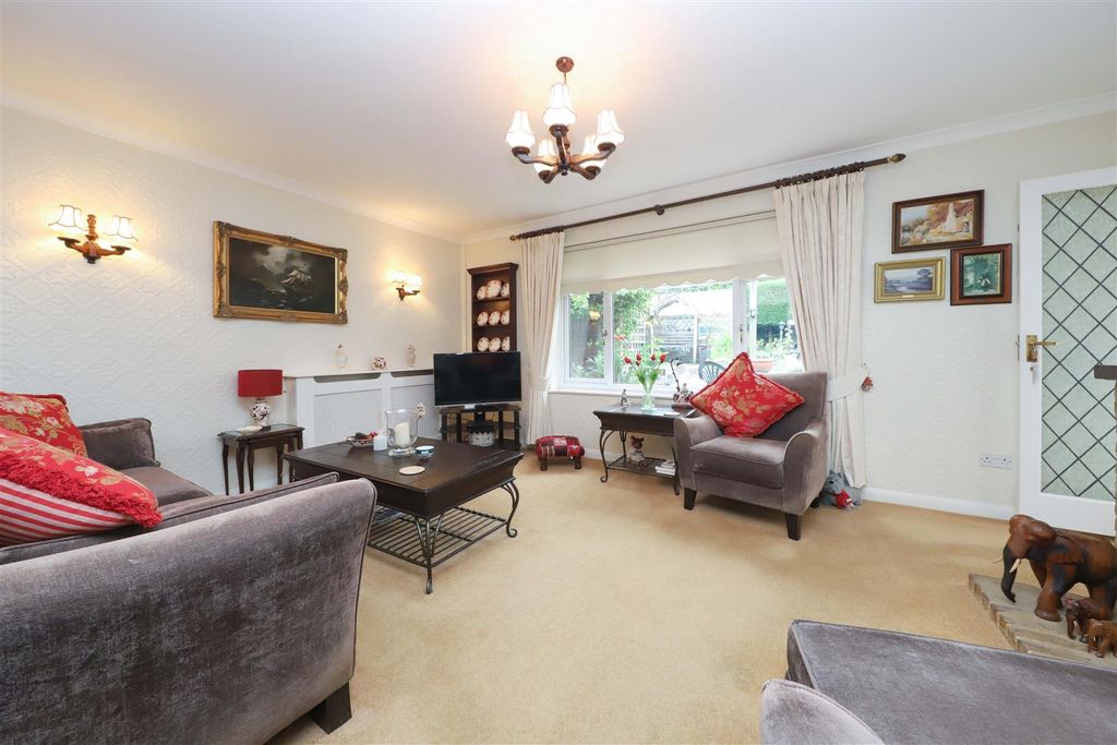 Property photo 2 of 15