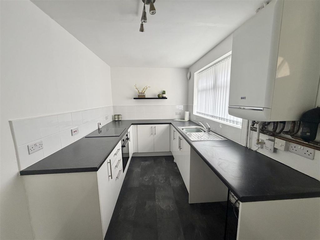 Property photo 2 of 11 Img_0086.Jpeg