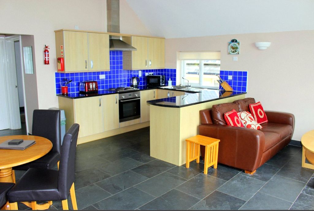 Property photo 1 of 12 Picture No. 01