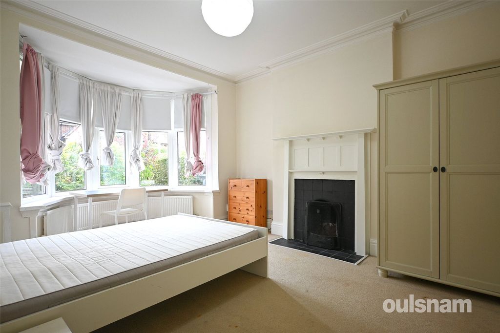 Property photo 3 of 31 Picture No. 30