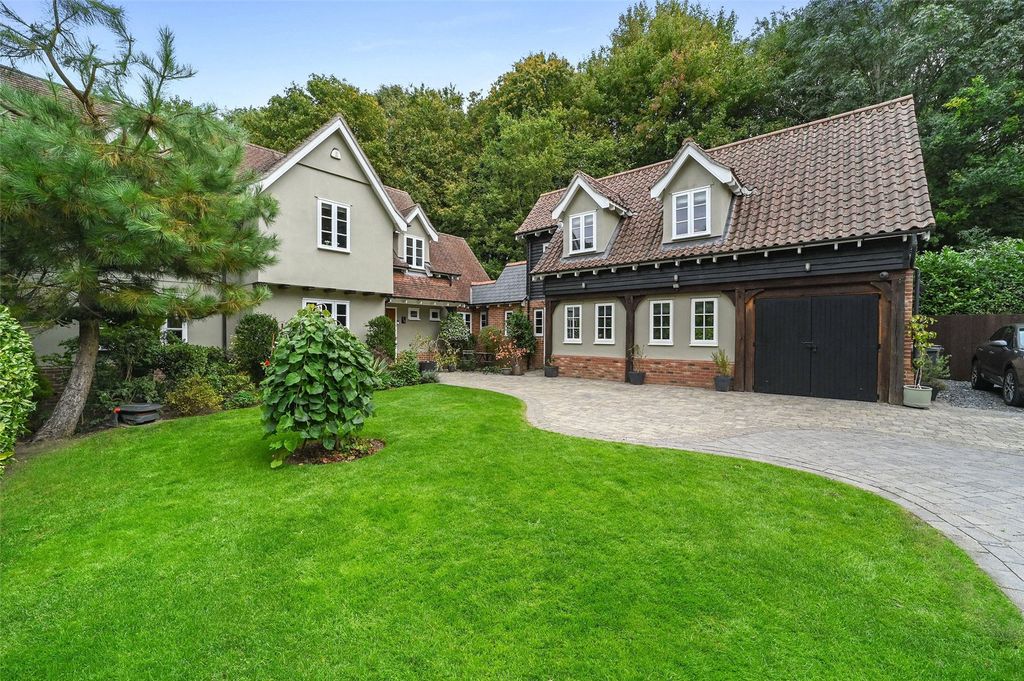 Property photo 1 of 48 Picture No. 81