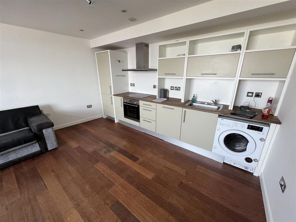 Property photo 3 of 10 Img_7010.Jpg