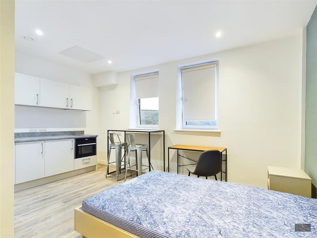 Property photo 1 of 5 Cam02887G0-Pr0334-Still003.Jpg