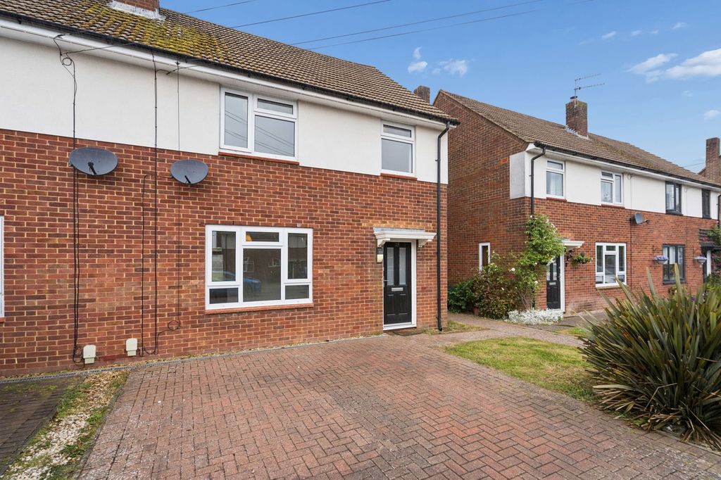 Property photo 1 of 26