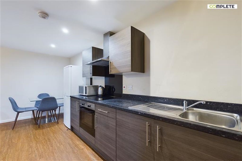 Property photo 1 of 14 (Main)