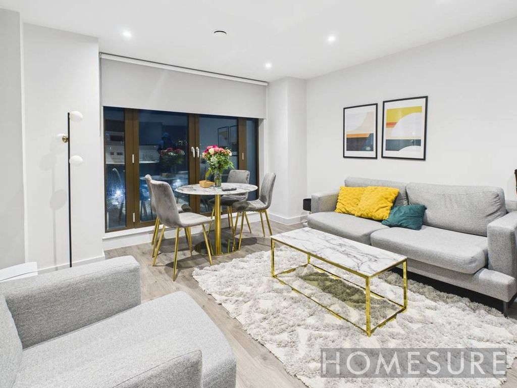 Property photo 2 of 12