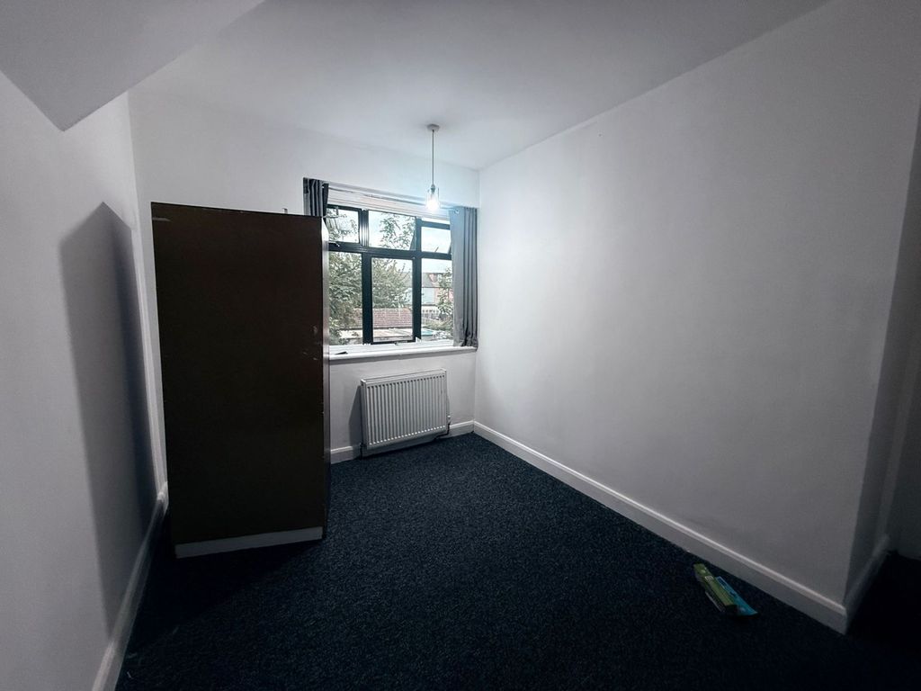 Property photo 2 of 9 Gallery