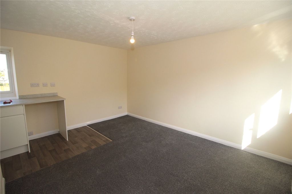 Property photo 3 of 9 Picture No. 08