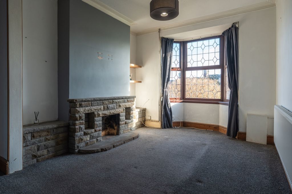 Property photo 3 of 11 Lambert Street-8