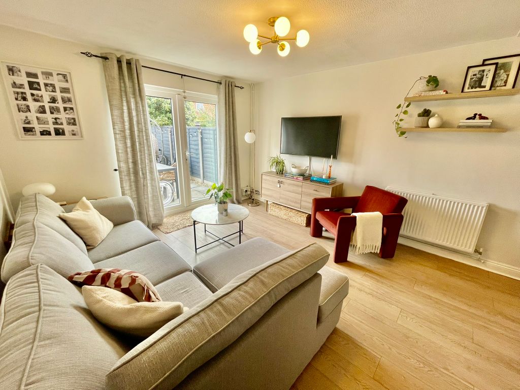 Property photo 3 of 12 Img_5131