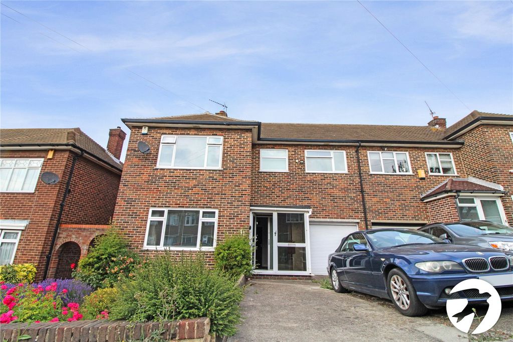 Property photo 1 of 14 External