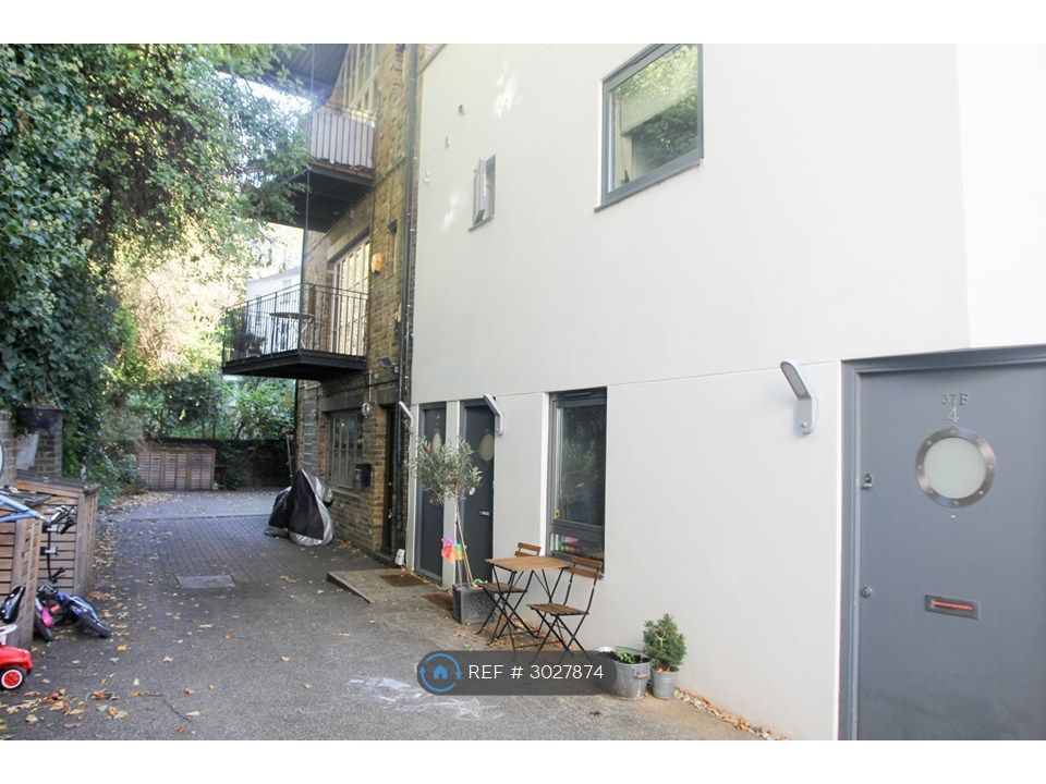Property photo 1 of 10 View From Outside (Mews)