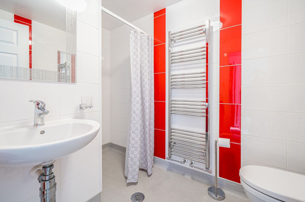 Additional image 20 of 4 bed maisonette for saleCliff Road, Paignton, Devon TQ4
