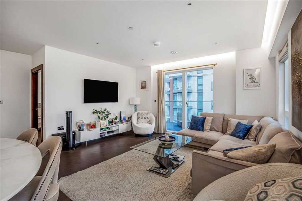 Property photo 3 of 8