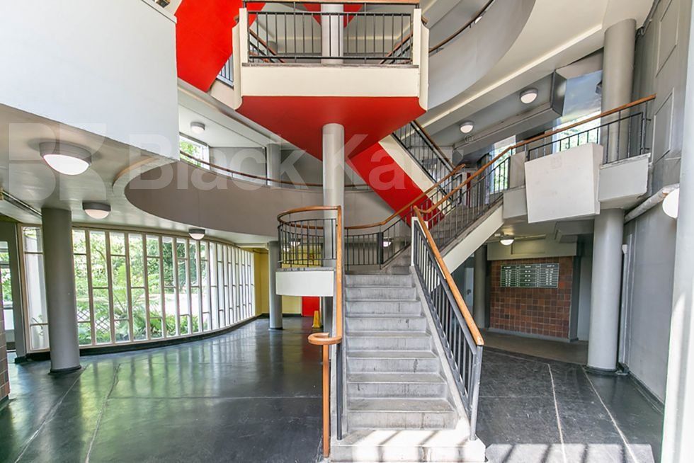 Property photo 2 of 2