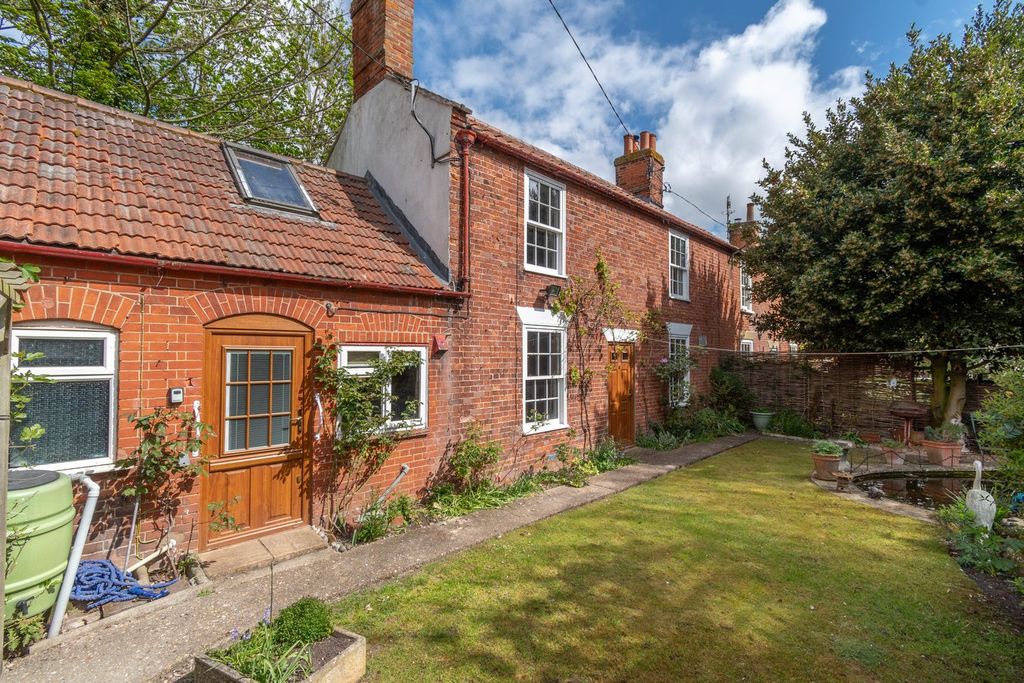 Property photo 2 of 15