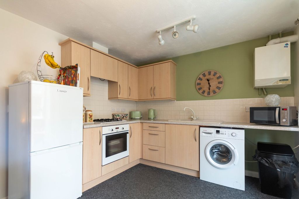 Property photo 3 of 10 Picture No. 05