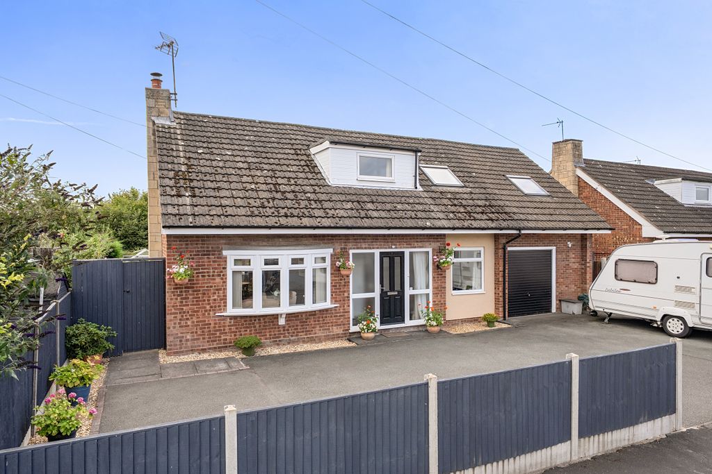 Property photo 1 of 21 1502047-1-6A74Fd0961554