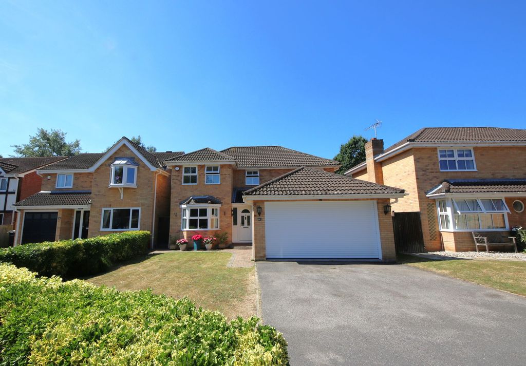 Property photo 1 of 19