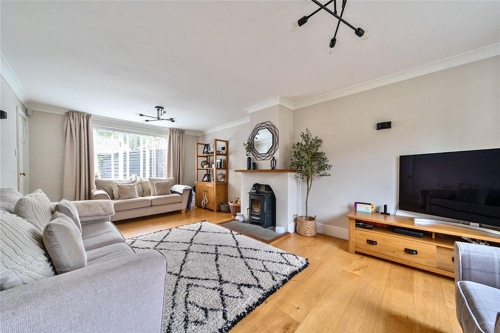 Property photo 3 of 25 Picture No. 05