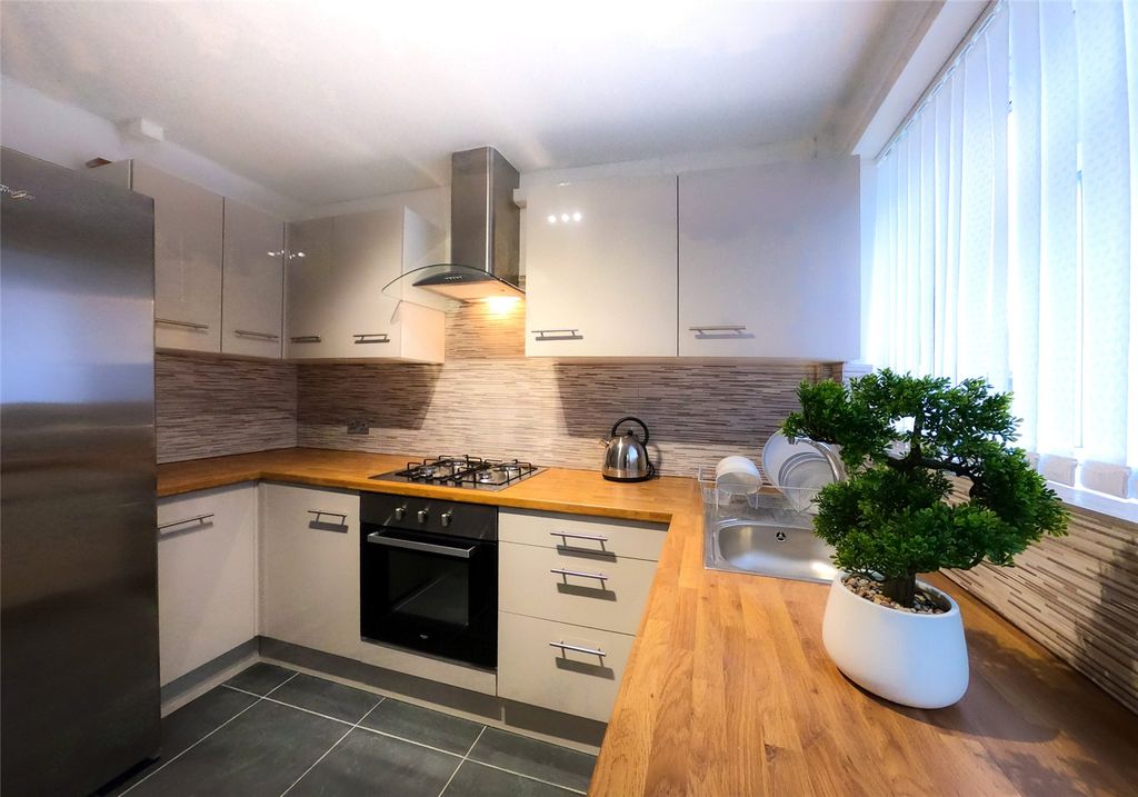 Property photo 2 of 15 Picture No. 02