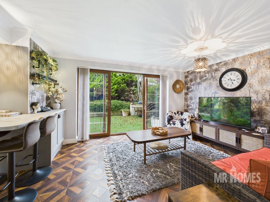 Property photo 3 of 39