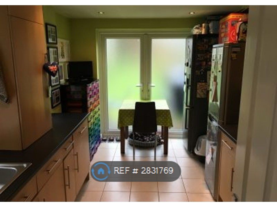 Property photo 2 of 4