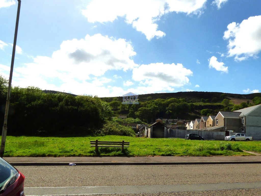 Additional image 13 of 3 bed terraced house to rentCoegnant Road, Nantyffyllon, Maesteg, Bridgend. CF34