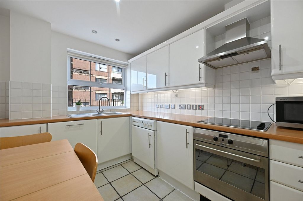Property photo 2 of 13 Picture No. 07