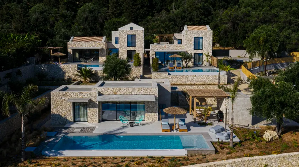 Property photo 1 of 27