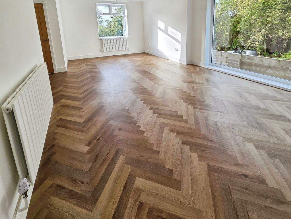 Property photo 2 of 25 Pbox-Img.Jpg
