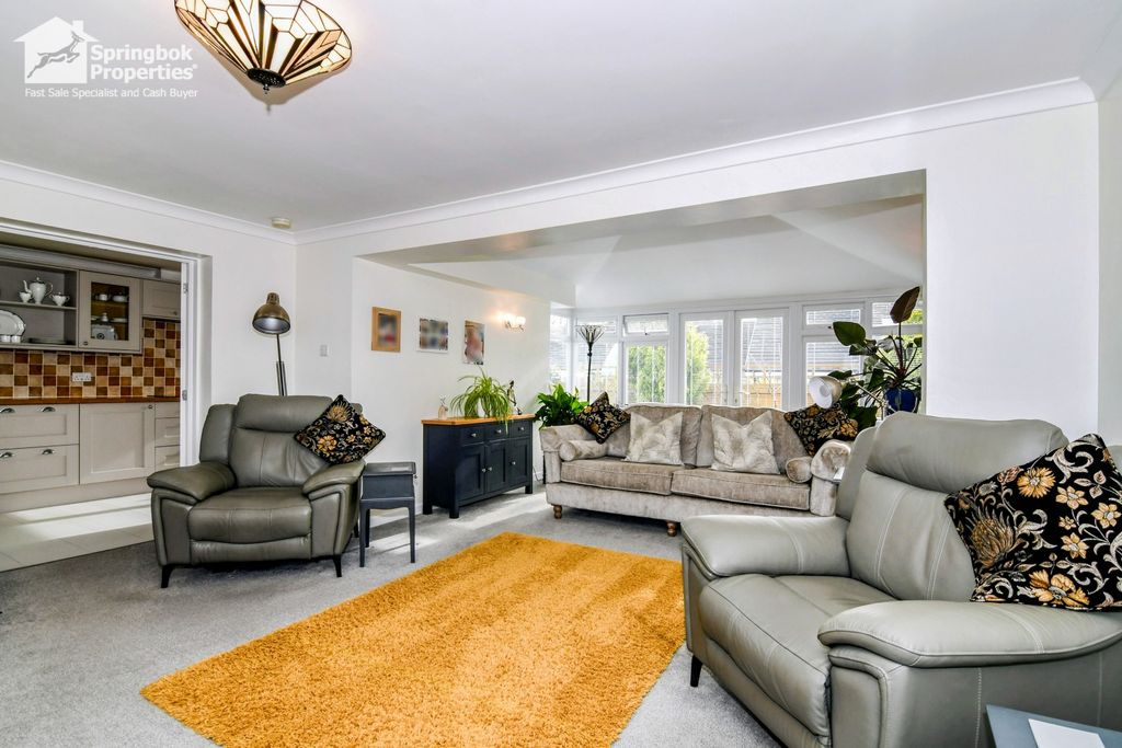 Property photo 3 of 19 Image 3