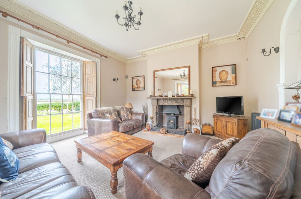 Property photo 2 of 35 1524638-16-1A0c43F198438