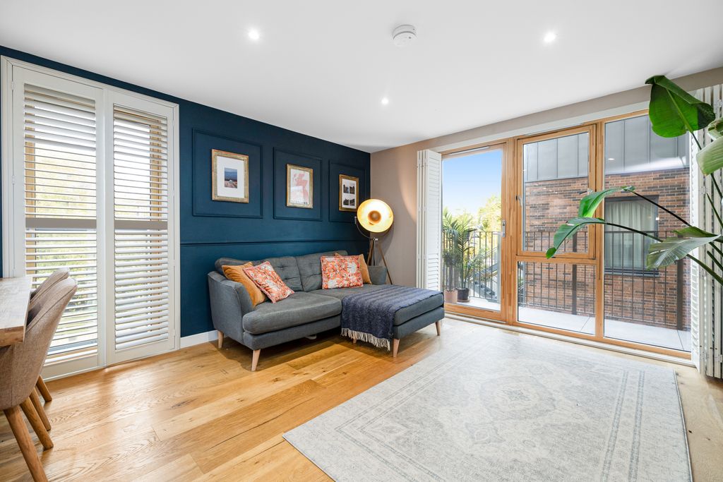 Property photo 2 of 19 Property Image 2