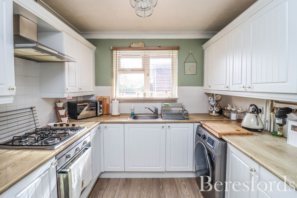 Property photo 2 of 17 Picture 2