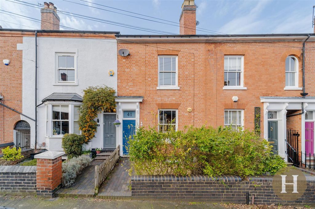 Property photo 1 of 34