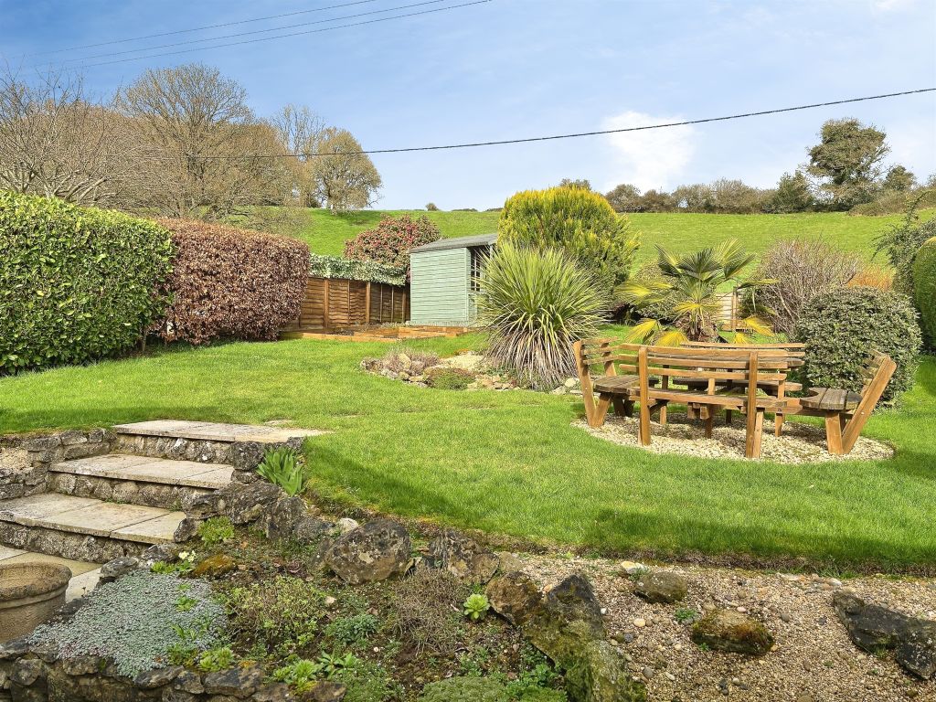 Property photo 2 of 11