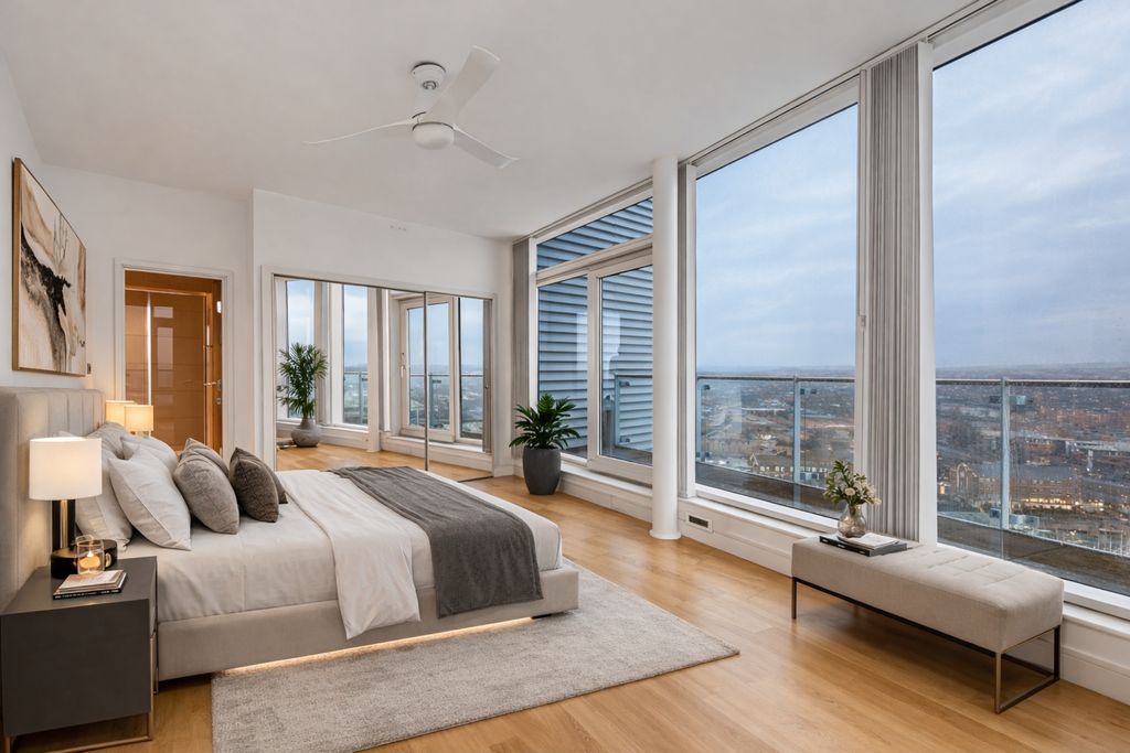 Property photo 1 of 11 3 Bedroom Apartment For Sale