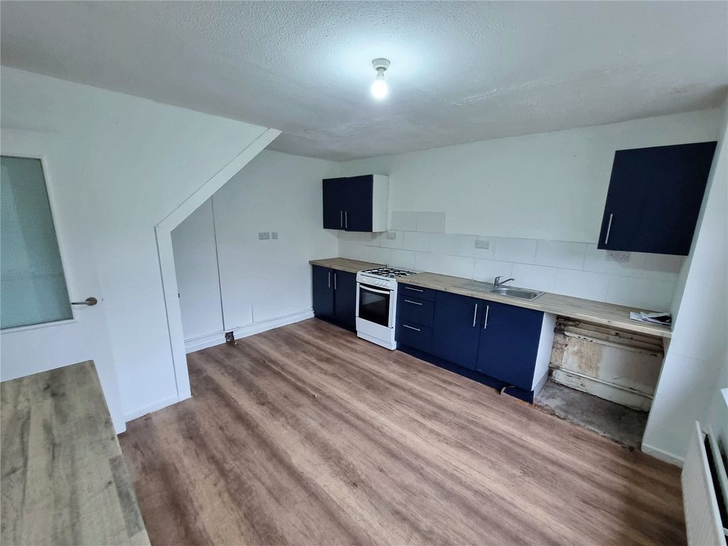 Property photo 2 of 15 Picture No. 40