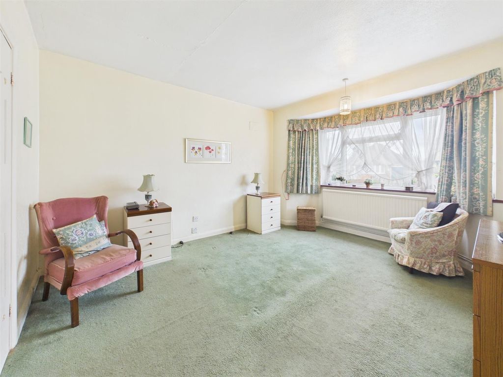 Property photo 3 of 12 Cam05080G0-Pr0323-Still001.Jpg